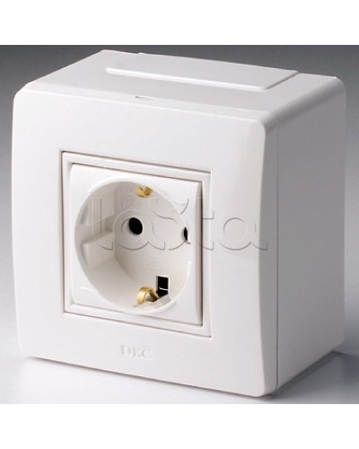 Коробка в сборе с силовой розеткой, белая DKC 10482 в Симферополе Распределительные коробки Pintop.ru