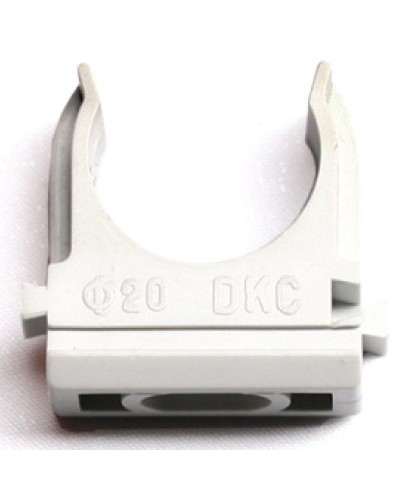Держатель с защелкой, д.50 мм DKC 51050 в Симферополе Держатели, клипсы, скобы Pintop.ru