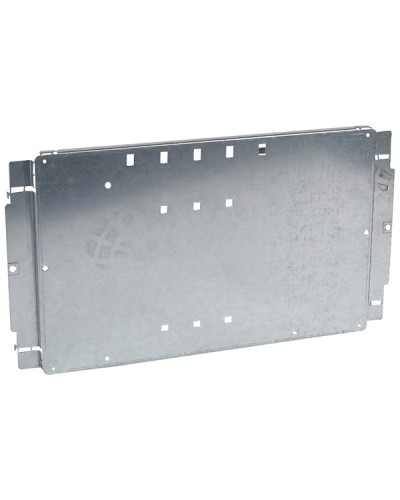 Пластина Legrand 020207 в Симферополе Щиты электрические Pintop.ru