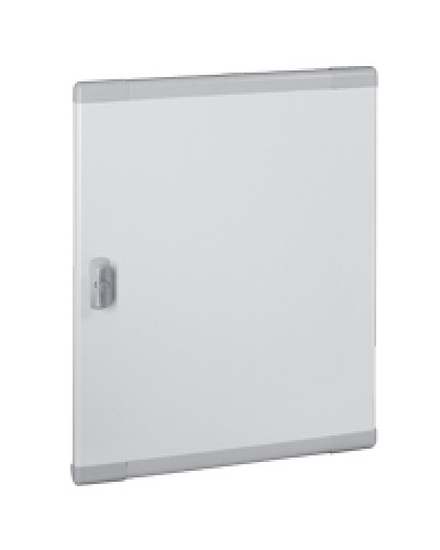 Дверь металлическая Legrand 020272 в Симферополе Аксессуары для стоек и шкафов Pintop.ru