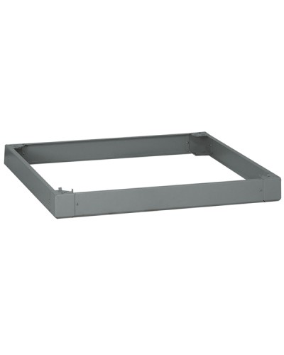 Цоколь Legrand 020518 в Симферополе Цоколи для шкафов и стоек Pintop.ru