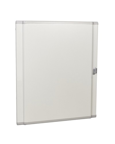 Дверь металлическая Legrand 021256 в Симферополе Аксессуары для стоек и шкафов Pintop.ru