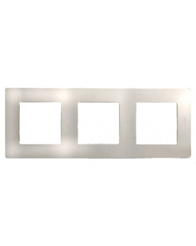 Рамка 3 поста Etika слоновая кость Legrand 672513 в Симферополе Аксессуары для кабель-канала Pintop.ru